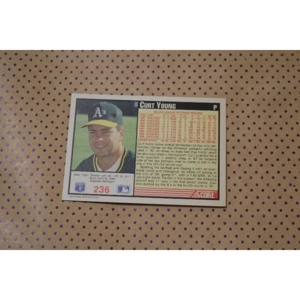 Curt Young #236 Baseball Card (1991)